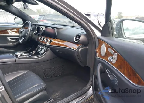 2017 Mercedes-Benz E 300 from USA, damaged, VIN WDDZF4JB1HA016152